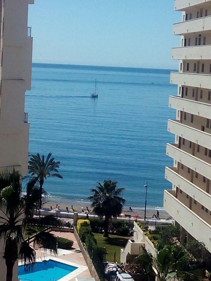 Las Palmas Marbella Bagian luar foto