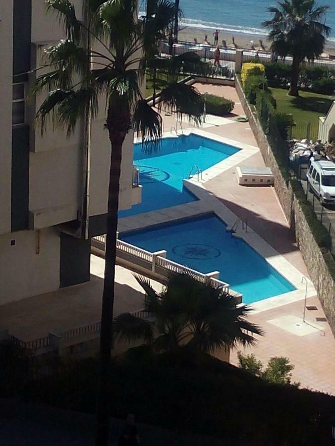 Las Palmas Marbella Bagian luar foto
