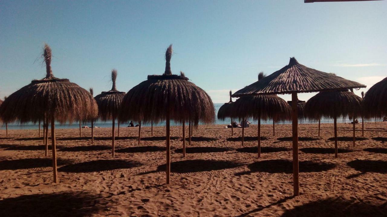 Las Palmas Marbella Bagian luar foto